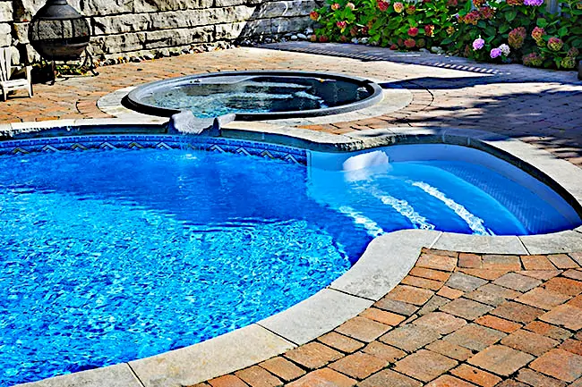 Affordable Paver pool decks built with top quality materials, our interlocking paver comes with a lifetime manufacturer’s warranty